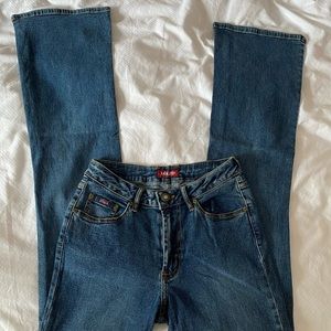 Slim flare jeans